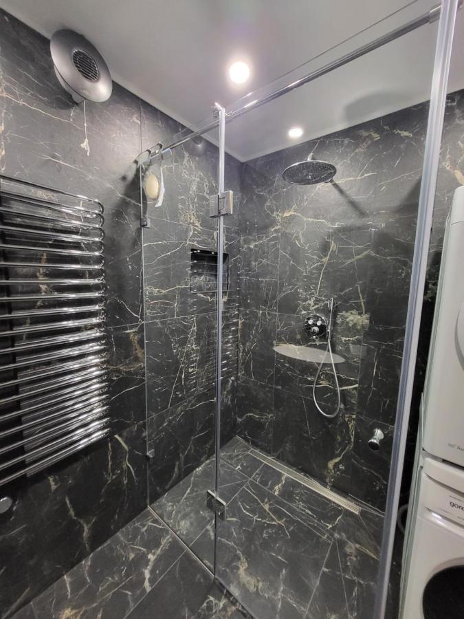 E. D. Elite Apartment Šiauliai Eksteriør bilde